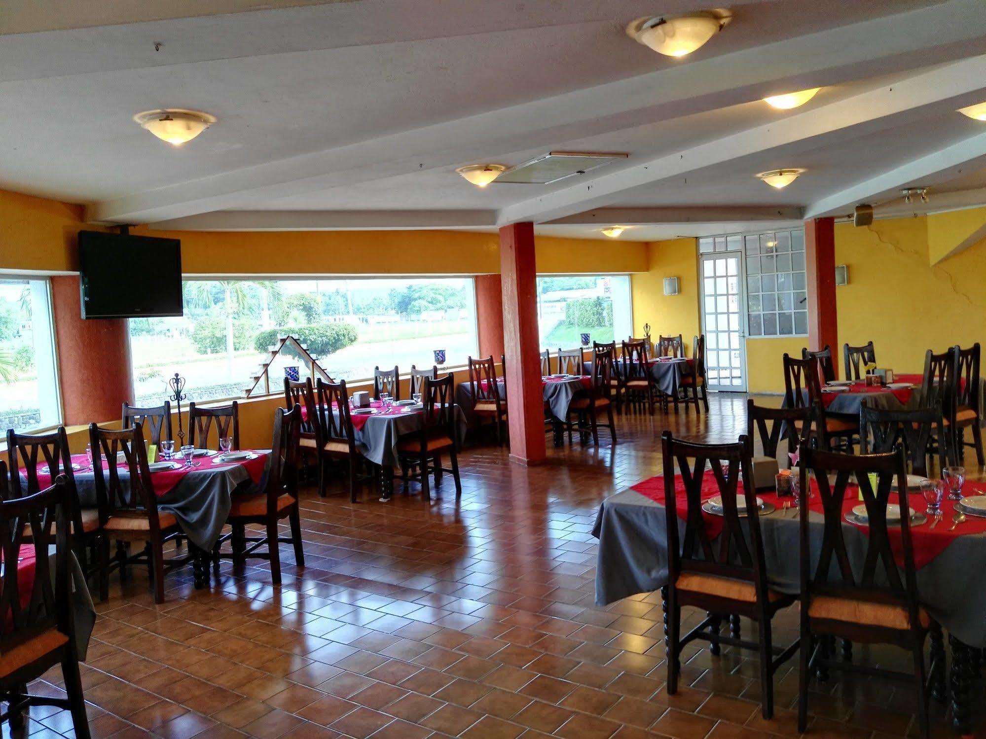 Martínez de La Torre Oyo Hotel Casa Blanca מראה חיצוני תמונה